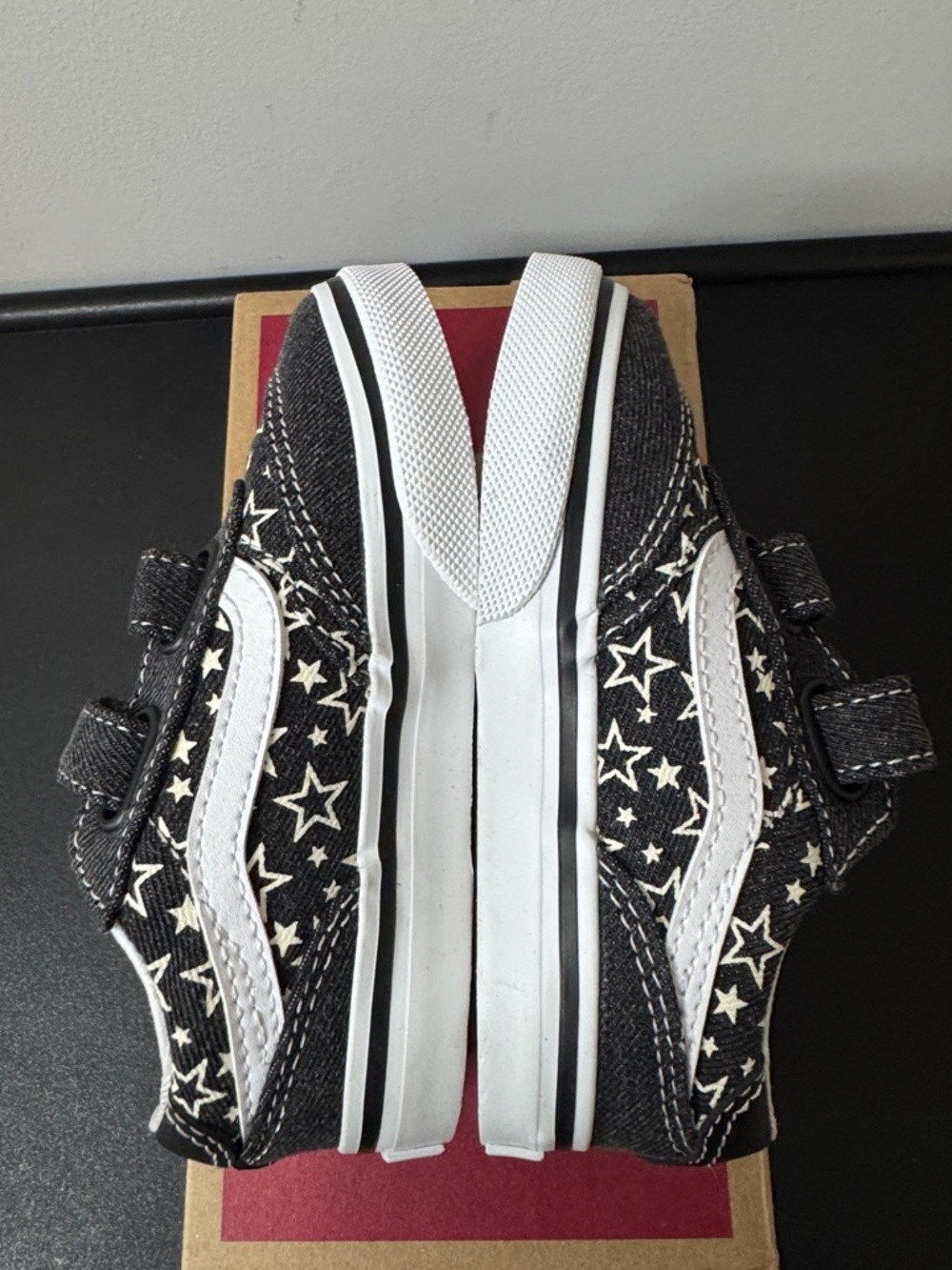 Vans Brooklyn Ls V Stars Black Canvas Velcro Sneakers Toddler Size 8 New NIB - Picture 9 of 11